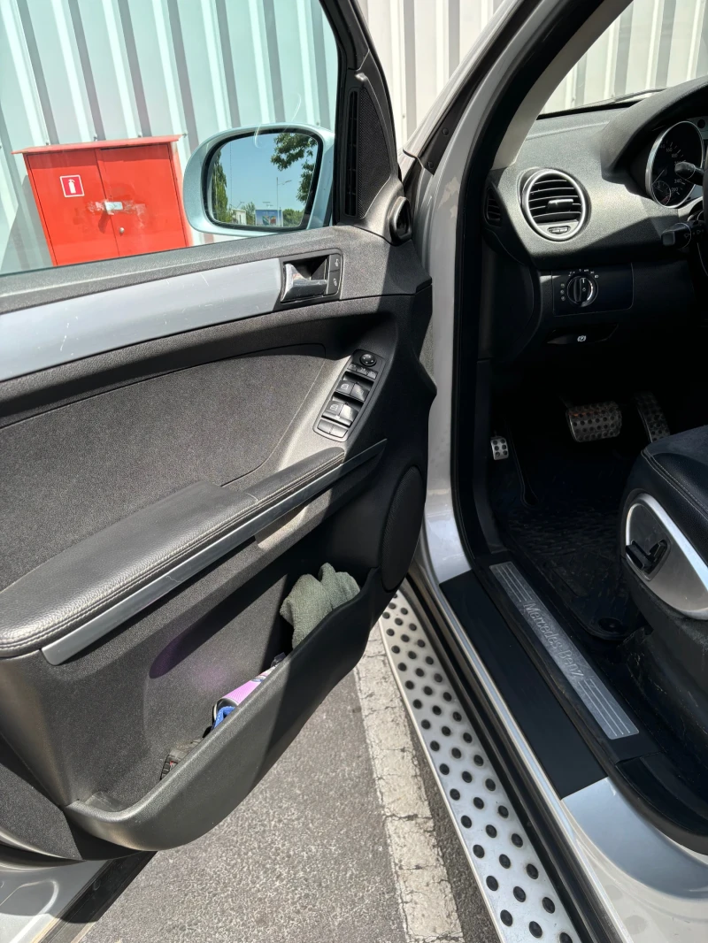 Mercedes-Benz ML 280, снимка 4 - Автомобили и джипове - 52567701