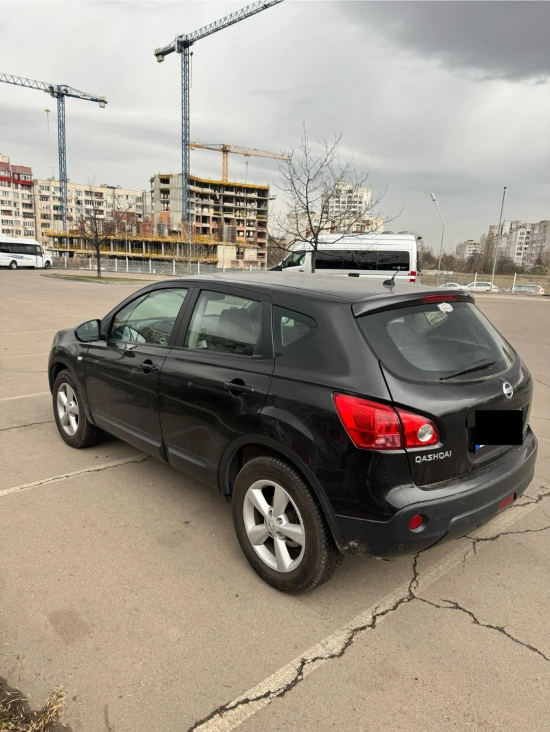 Nissan Qashqai 2.0 DCI, снимка 5 - Автомобили и джипове - 53058716