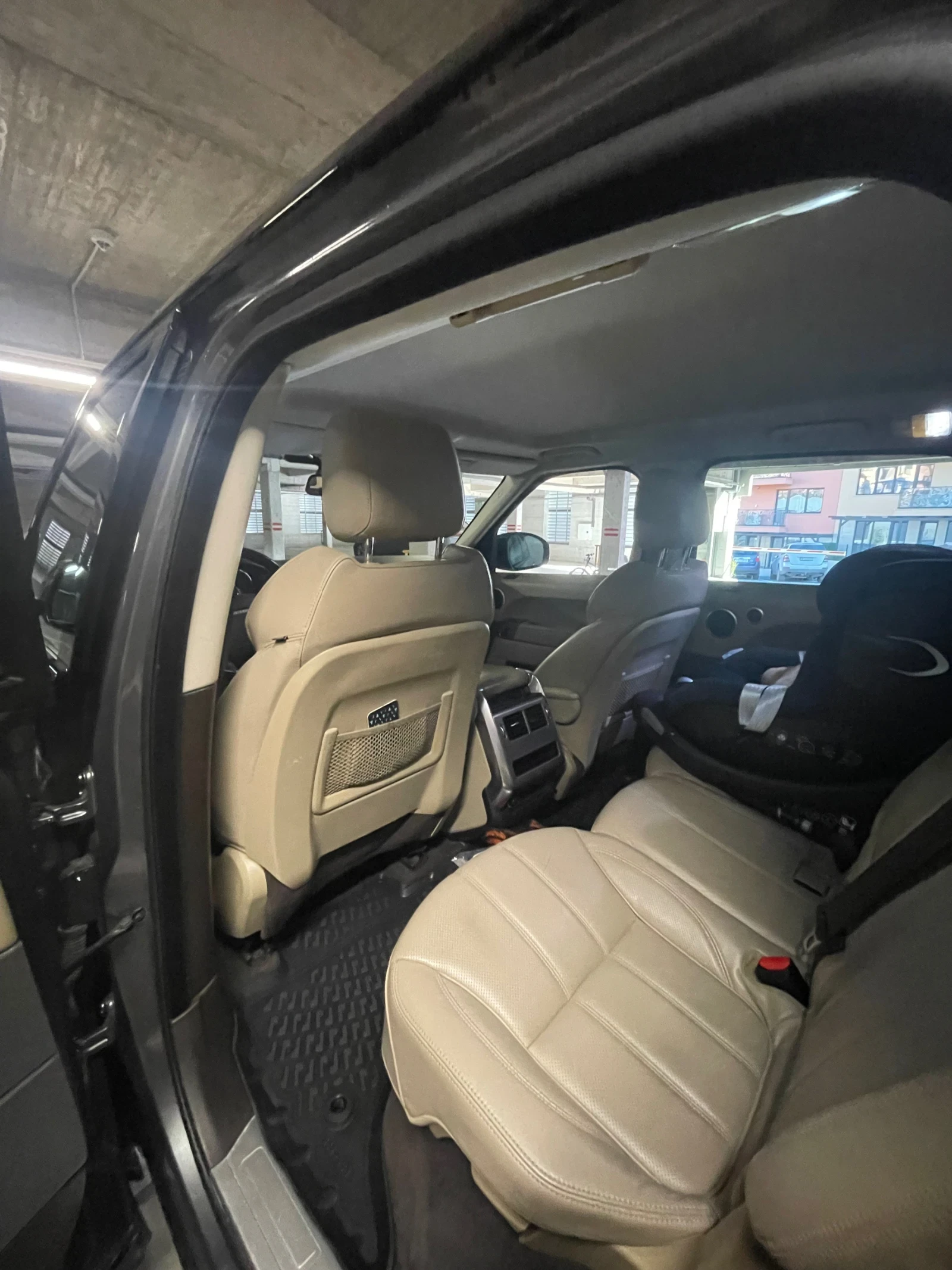 Land Rover Range Rover Sport 3.0d HSE - изображение 6