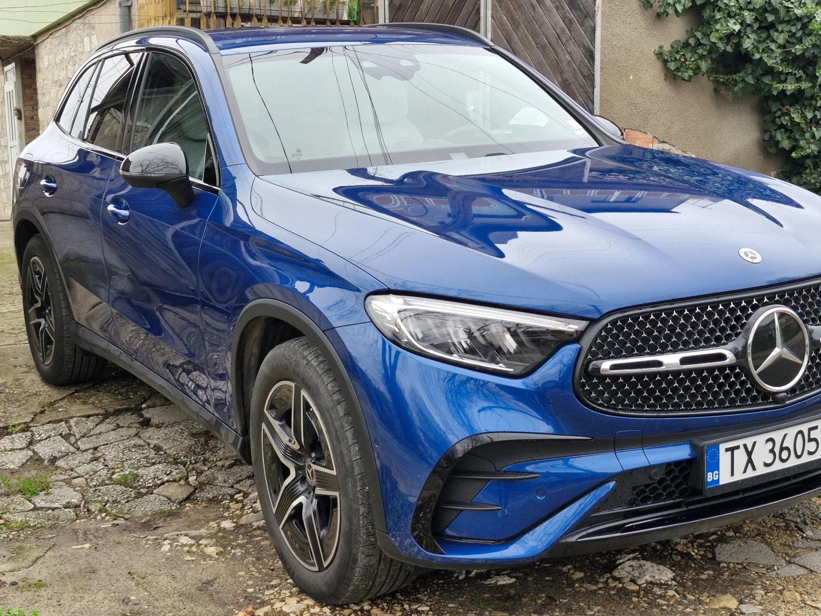 Mercedes-Benz GLC 204 hp AMG LINE - изображение 6