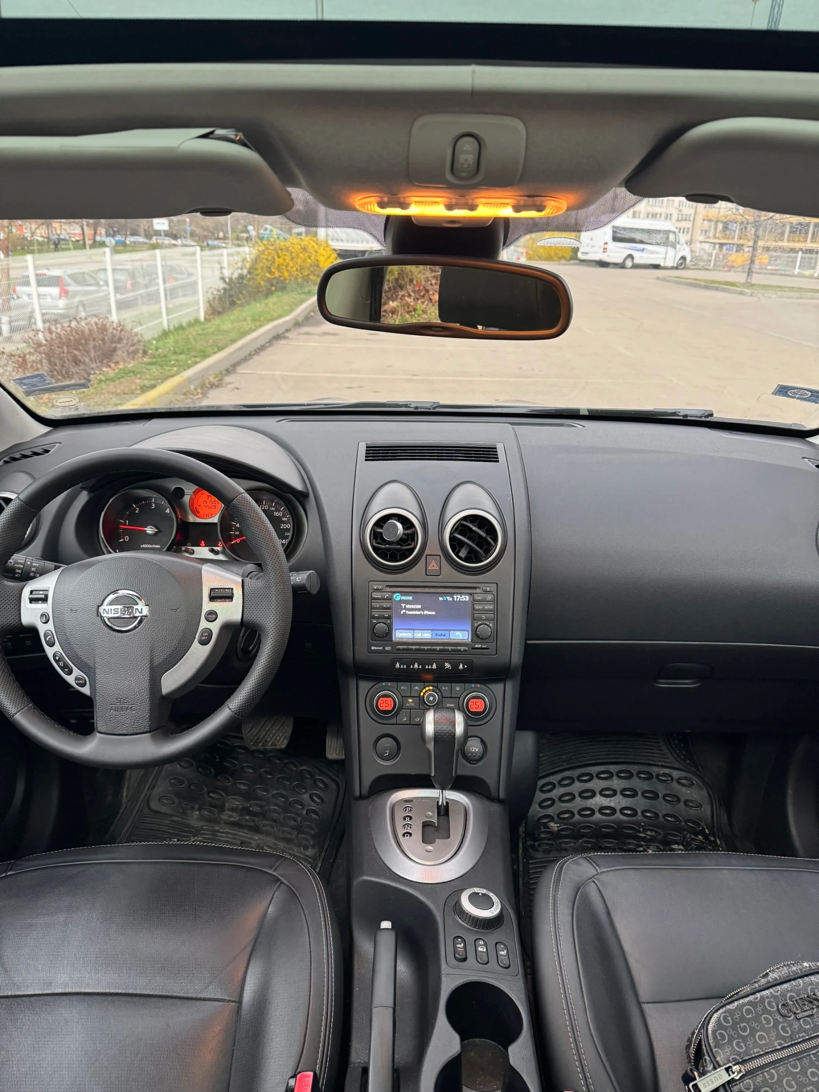Nissan Qashqai 2.0 DCI - изображение 8