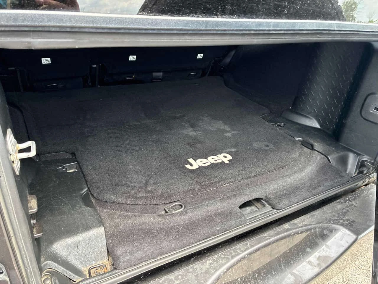 Jeep Wrangler * Sahara * , снимка 13 - Автомобили и джипове - 54882351