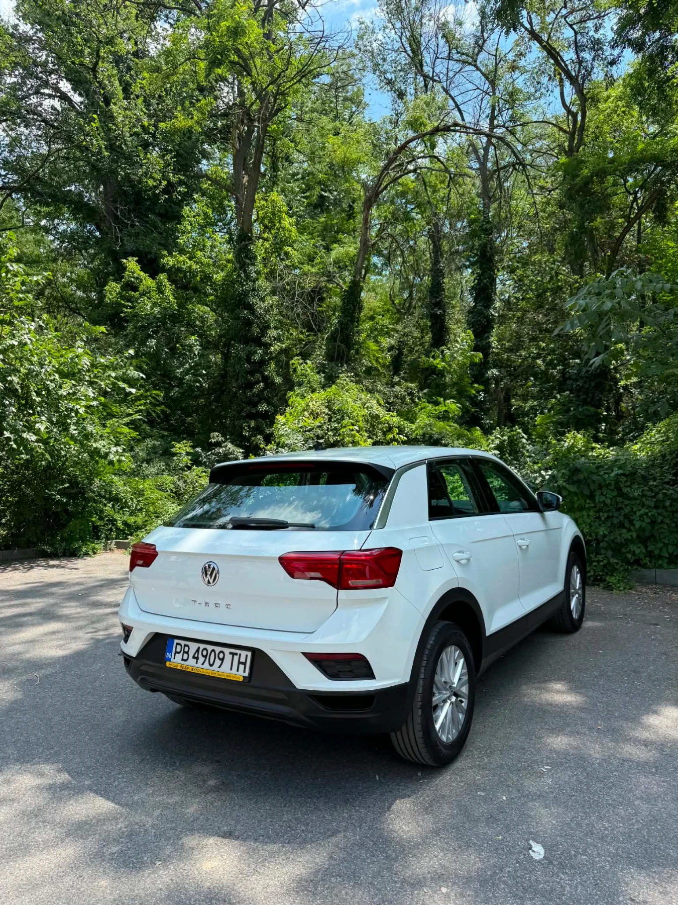VW T-Roc 1.6 Diesel, снимка 2 - Автомобили и джипове - 54988002