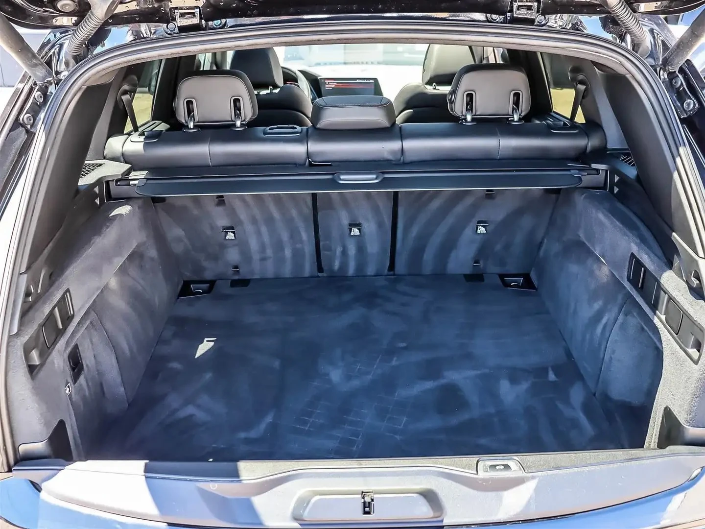 BMW X5 40i M SPORT* DISTRONIC* LANE* МАСАЖ, снимка 11 - Автомобили и джипове - 55878991