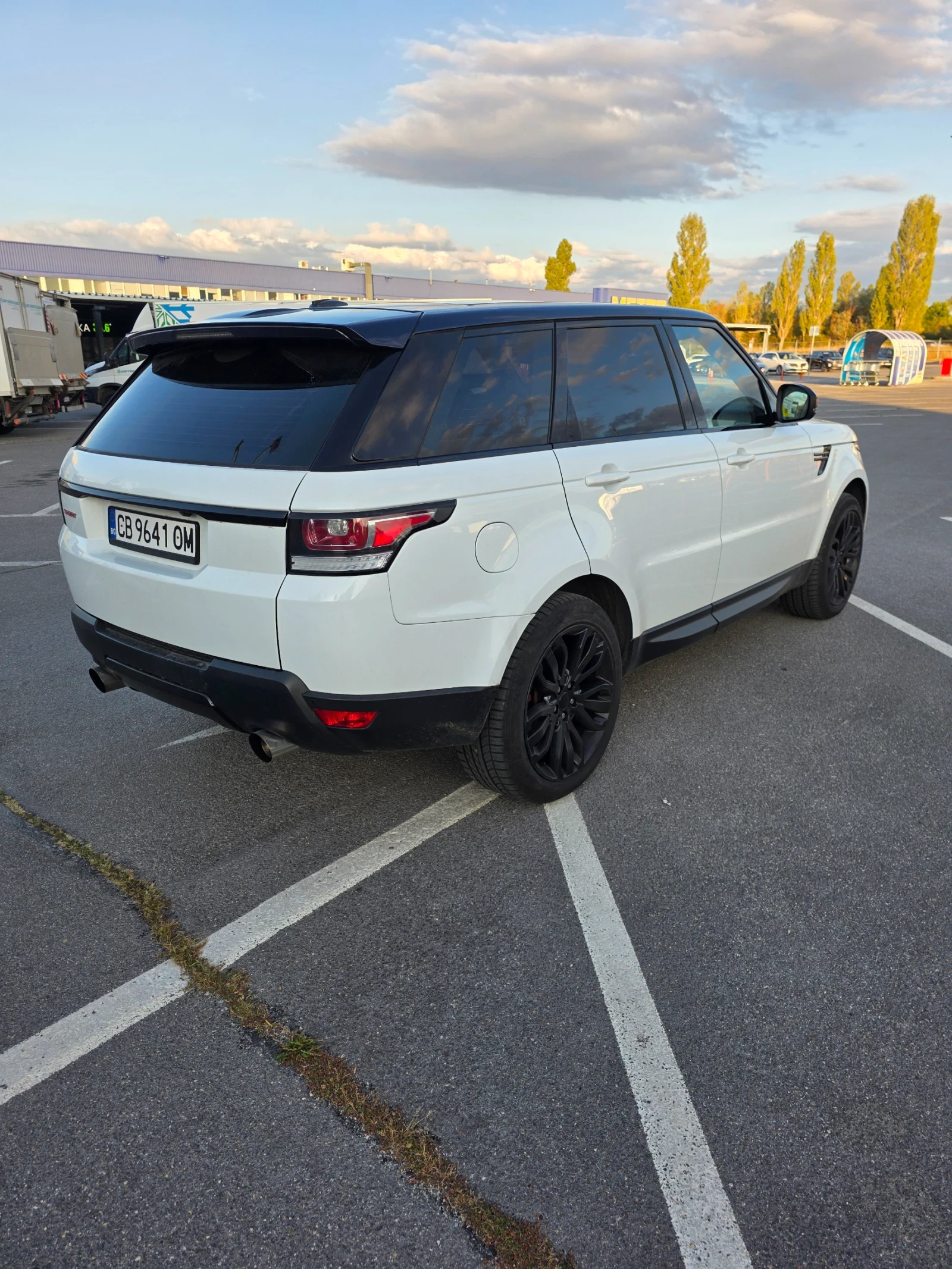 Land Rover Range Rover Sport Range Rover Sport V8 340 КС, снимка 3 - Автомобили и джипове - 56061886