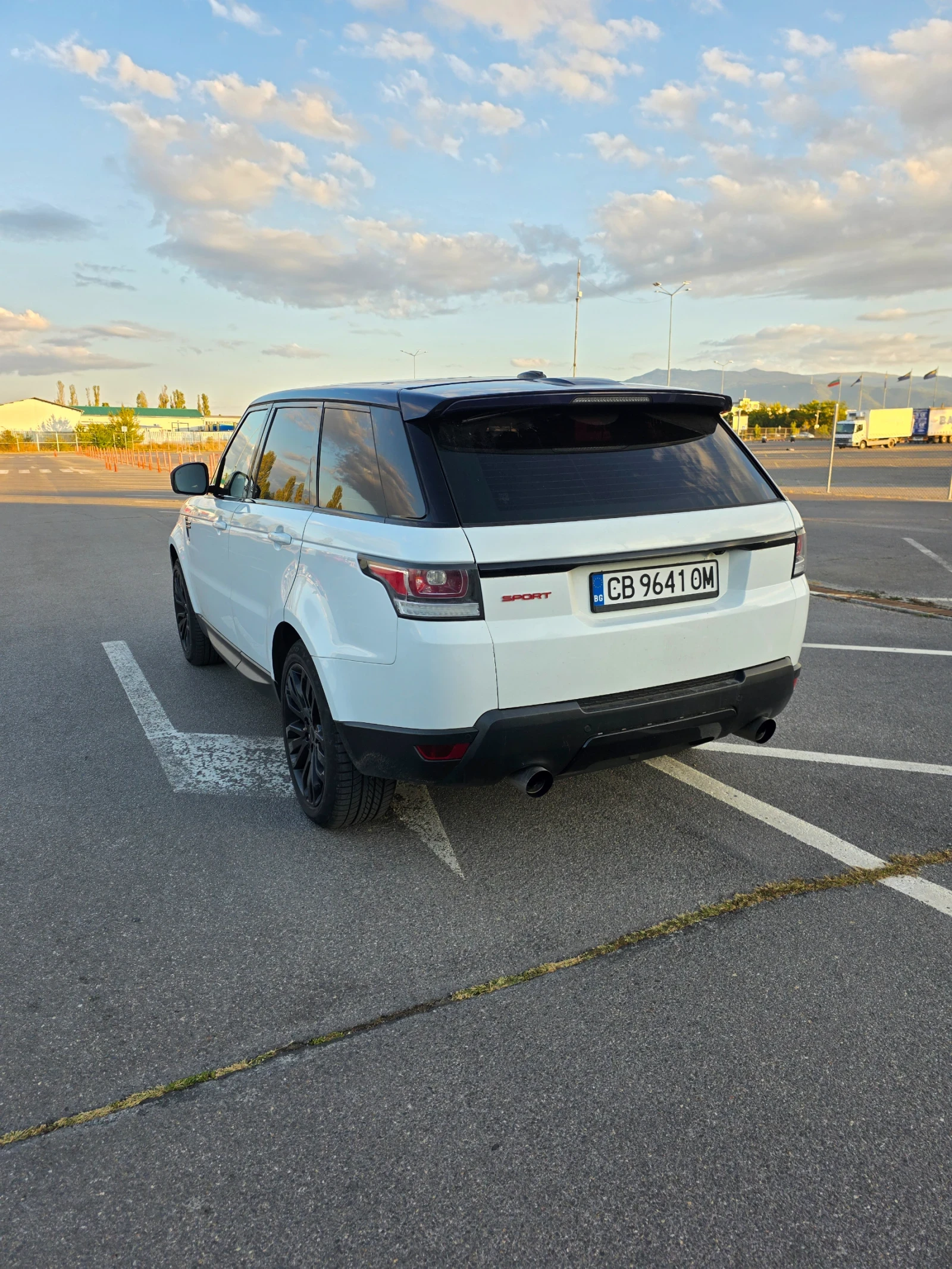 Land Rover Range Rover Sport Range Rover Sport V8 340 КС, снимка 4 - Автомобили и джипове - 56061886