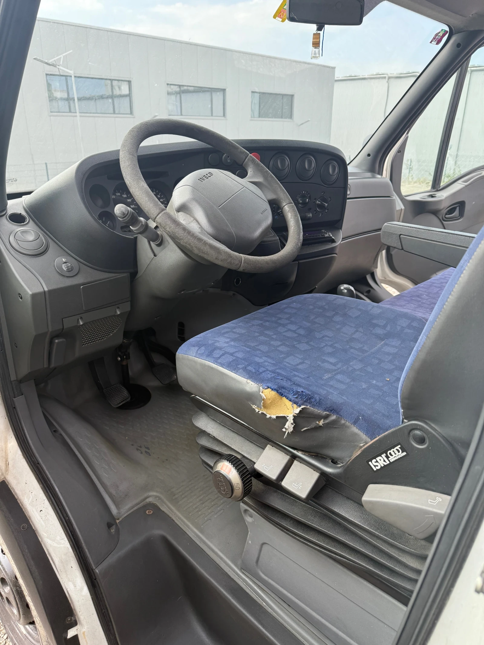 Iveco Daily 2.3HPI КЛИМАТИК!!! - изображение 8