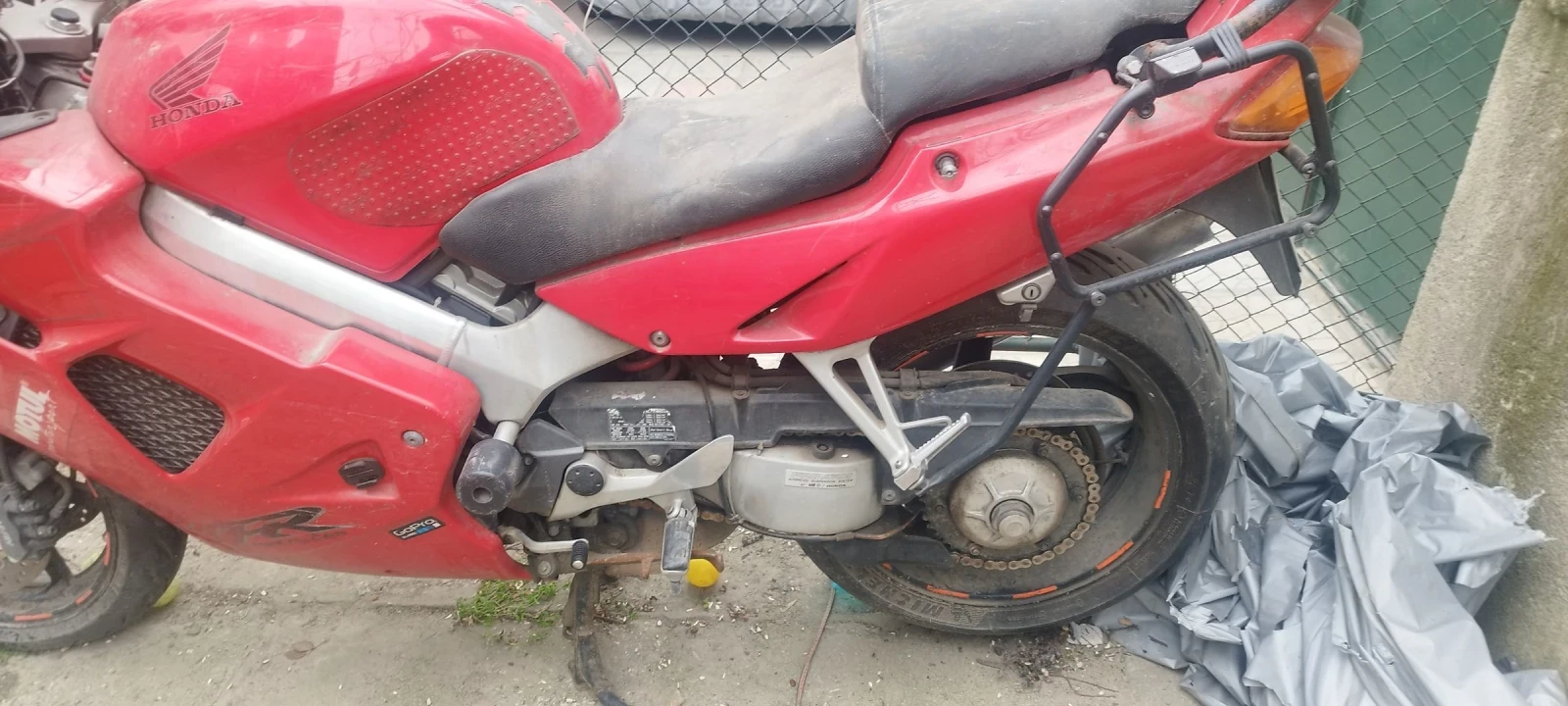 Honda Vfr 800Fi, снимка 8 - Мотоциклети и мототехника - 54231279