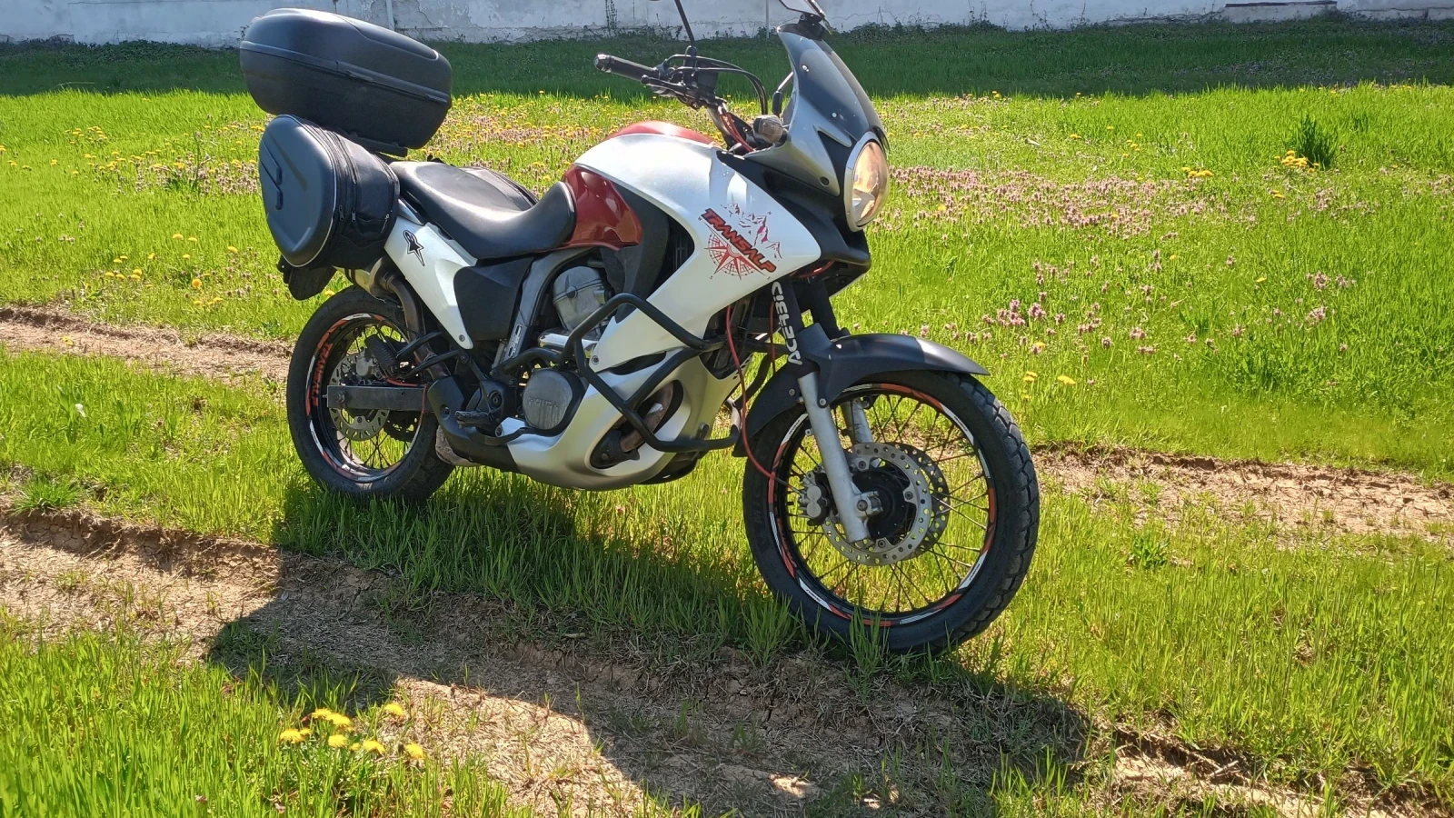 Honda Xlv TRANSALP 700 i, снимка 2 - Мотоциклети и мототехника - 54733923