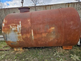 Обява за продажба на Други специализирани машини Цистерна Спартак ~2 000 лв. - изображение 1