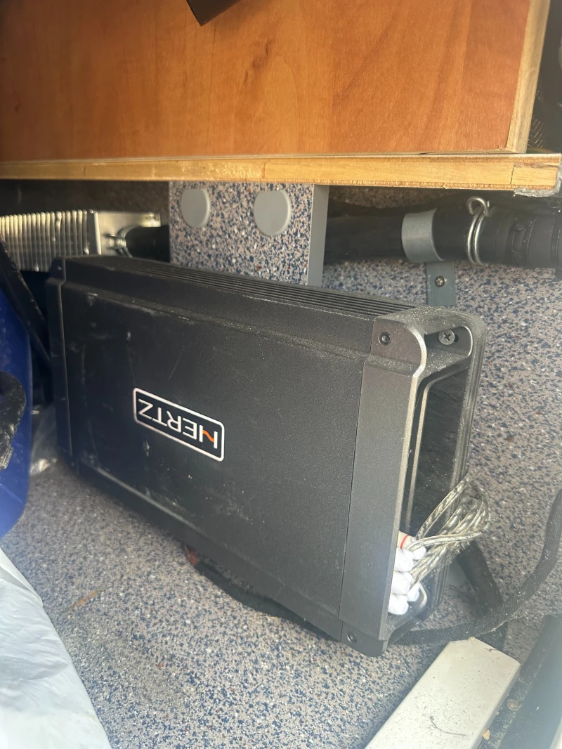 Кемпер Carthago Chic E Line, снимка 15 - Каравани и кемпери - 51475715