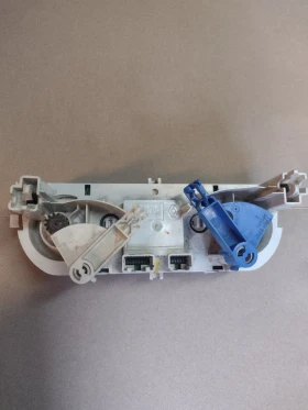 272705324R    T1019676Z   RENAULT CLIO E1072485 | Mobile.bg    5