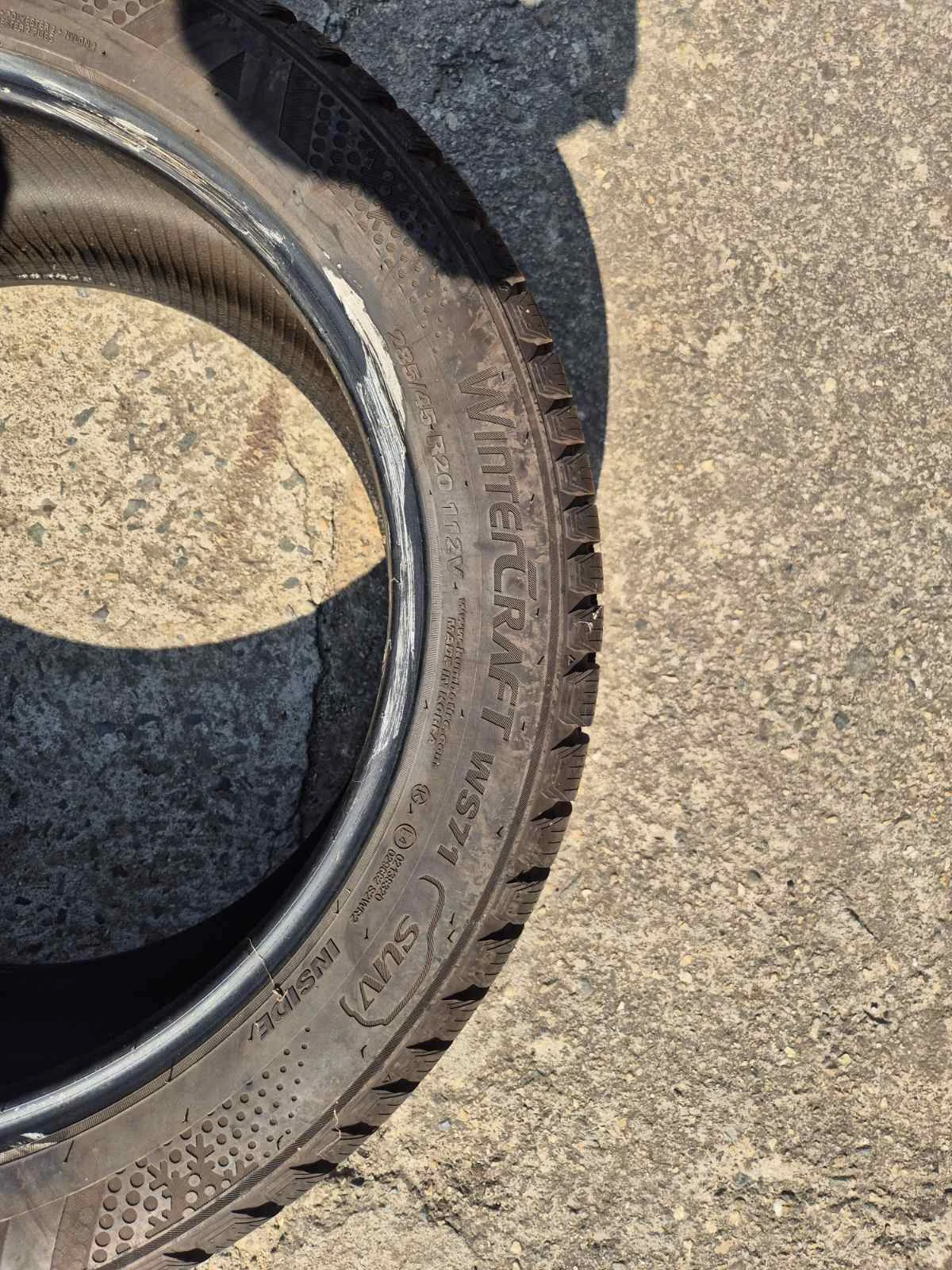 Гуми Зимни 285/40R20, снимка 7 - Гуми и джанти - 56070103