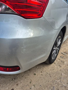 Toyota Avensis, снимка 10