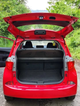 Toyota Verso S 1.33 VVT, снимка 8