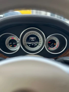 Обява за продажба на Mercedes-Benz CLS 550 Mercedes-Benz CLS 550 4MATIC AMG COUPE ~42 000 лв. - изображение 7
