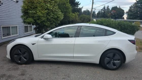 Tesla Model 3 Long Range* * CARFAX * *   * *  | Mobile.bg    3