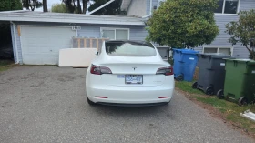 Tesla Model 3 Long Range* * CARFAX * *   * *  | Mobile.bg    5
