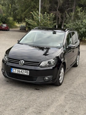 VW Touran 2.0TDI-140КС, DSG, АВТОПИЛОТ, НАВИ, 2012г - 12499 лв. / 6390.64 € - 49592440 3