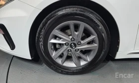 Kia K5 K5 2.0 Luxury - 10939 € / 21394.82 лв. - 56867040 2