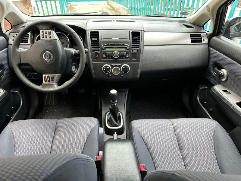 Nissan Tiida 1.8 от Германия, снимка 10 - Автомобили и джипове - 47428459