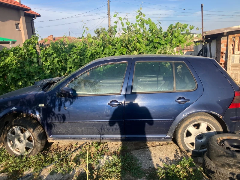 VW Golf, снимка 2 - Автомобили и джипове - 47121825