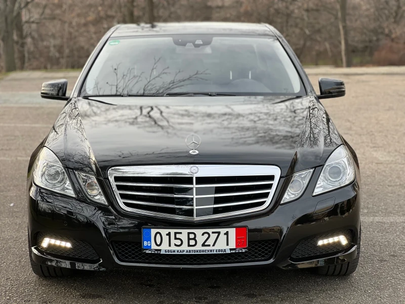 Mercedes-Benz E 350 FULL OPTION, снимка 2 - Автомобили и джипове - 48420063