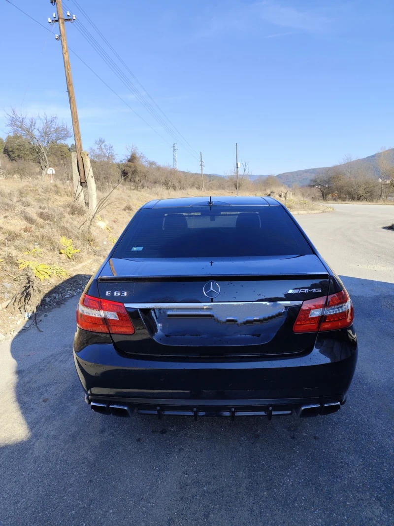 Mercedes-Benz E 63 AMG, снимка 4 - Автомобили и джипове - 49504701