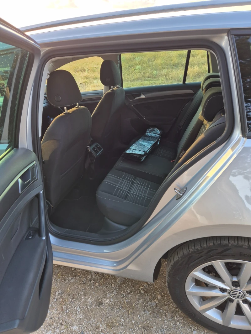 VW Golf Golf &#39;&#39;LOUNGE&#39;&#39;, снимка 14 - Автомобили и джипове - 51128872