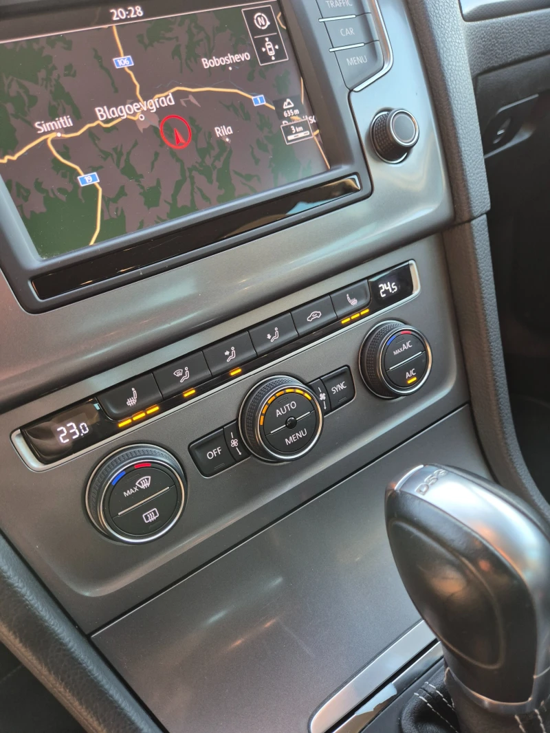 VW Golf Golf &#39;&#39;LOUNGE&#39;&#39;, снимка 11 - Автомобили и джипове - 51128872