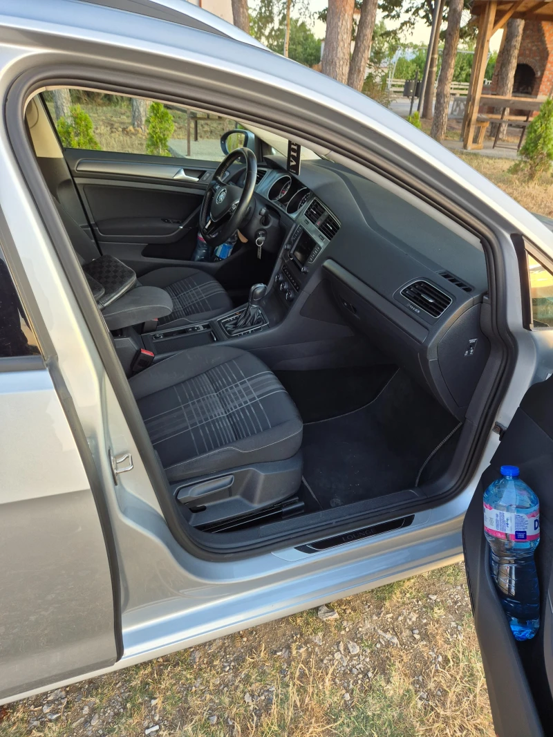VW Golf Golf &#39;&#39;LOUNGE&#39;&#39;, снимка 12 - Автомобили и джипове - 51128872