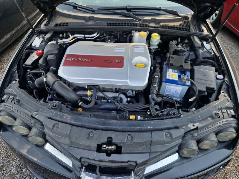 Alfa Romeo 159 1.9JTD 150PS.SW ITALIA, снимка 14 - Автомобили и джипове - 51095501