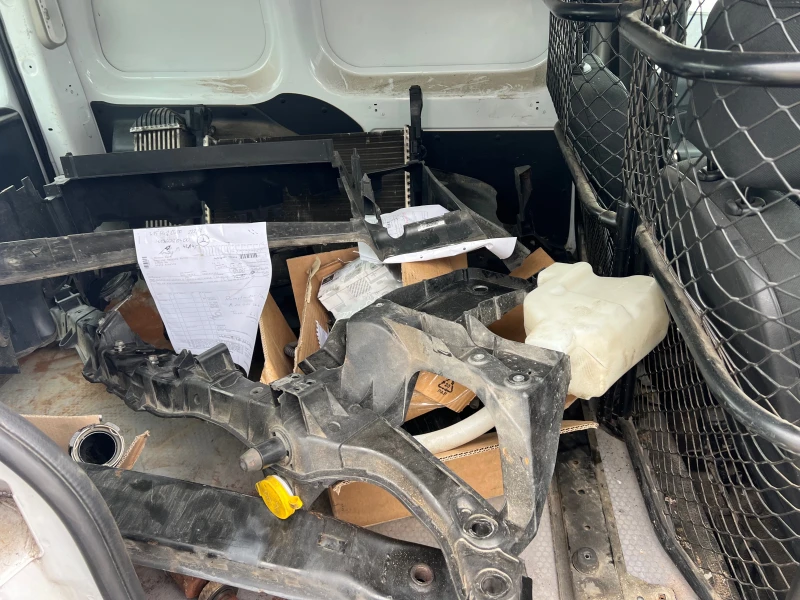 Mercedes-Benz Citan 1.2 t, снимка 8 - Автомобили и джипове - 51204597