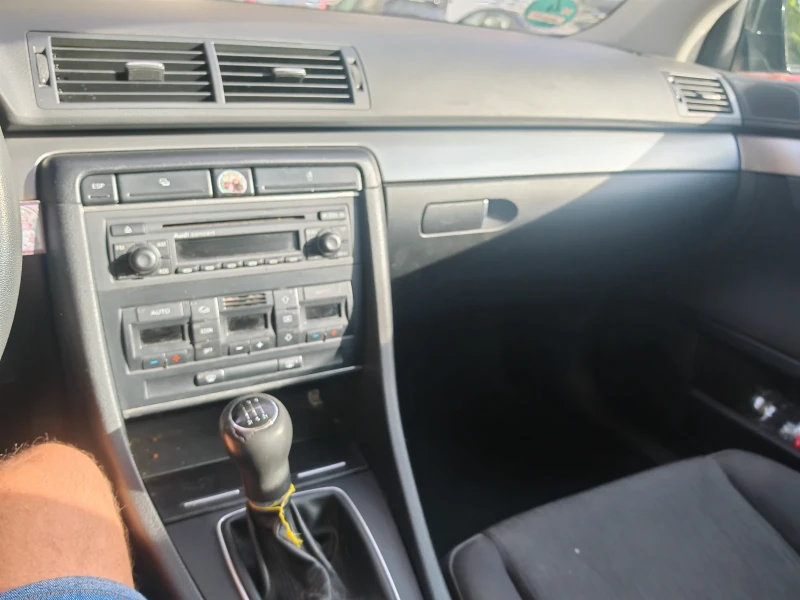 Audi A4 1, 9TDI, снимка 6 - Автомобили и джипове - 51671532