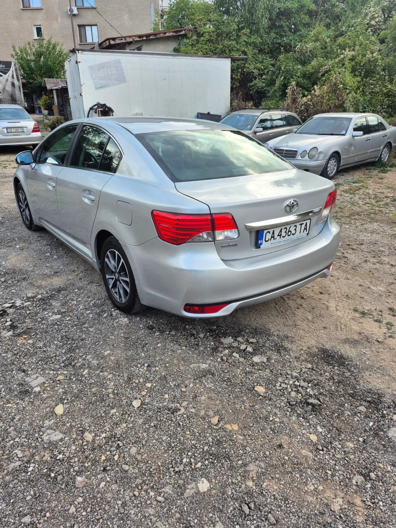 Toyota Avensis, снимка 4 - Автомобили и джипове - 52396627