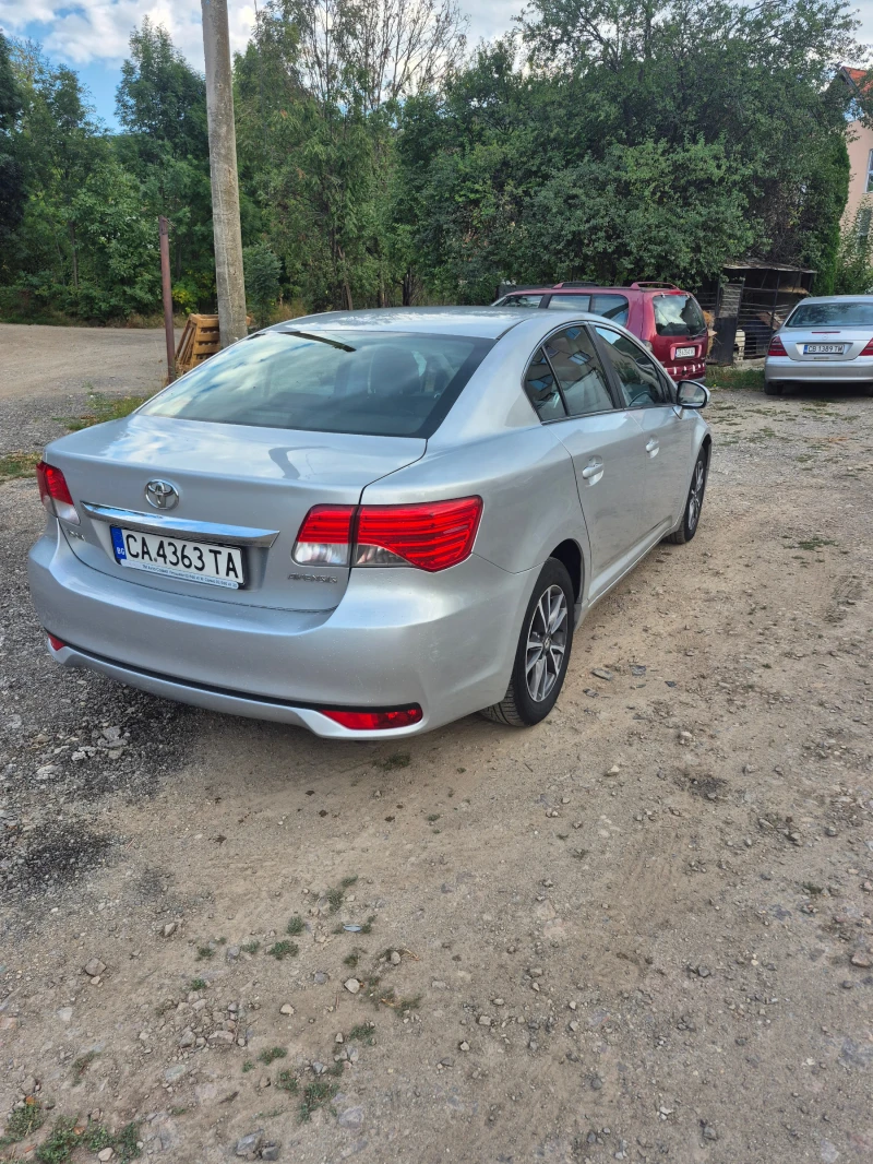 Toyota Avensis, снимка 3 - Автомобили и джипове - 52396627