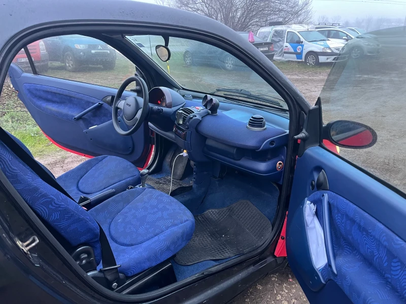 Smart Fortwo 0.6, снимка 11 - Автомобили и джипове - 52920239