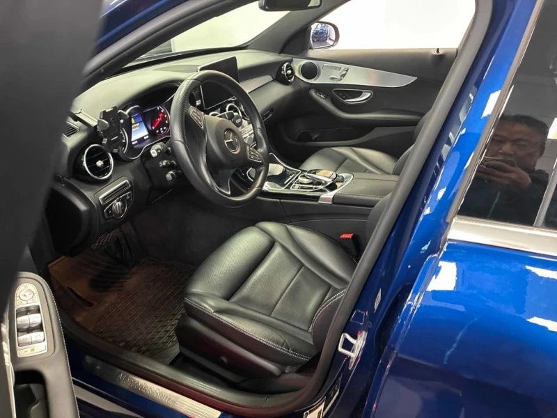 Mercedes-Benz C 300 * CARFAX * БЕЗ ПЪРВОНАЧАЛНА ВНОСКА, снимка 5 - Автомобили и джипове - 53300349