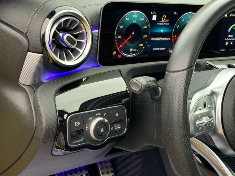 Mercedes-Benz A 250 * CARFAX * ЦЕНА ДО БГ, снимка 11 - Автомобили и джипове - 53308215