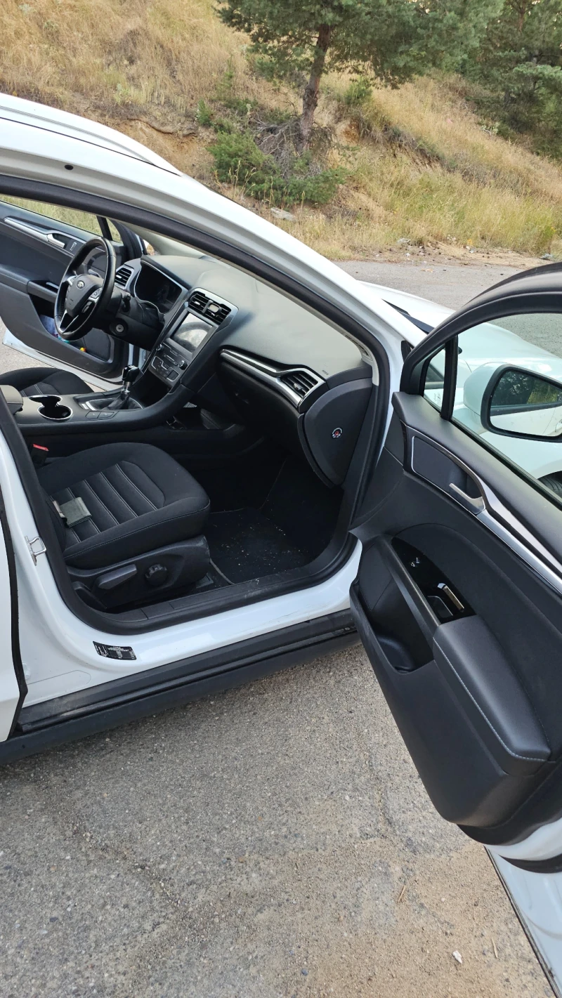 Ford Mondeo 2.0 EcoBlue, Facelift, снимка 11 - Автомобили и джипове - 53406629