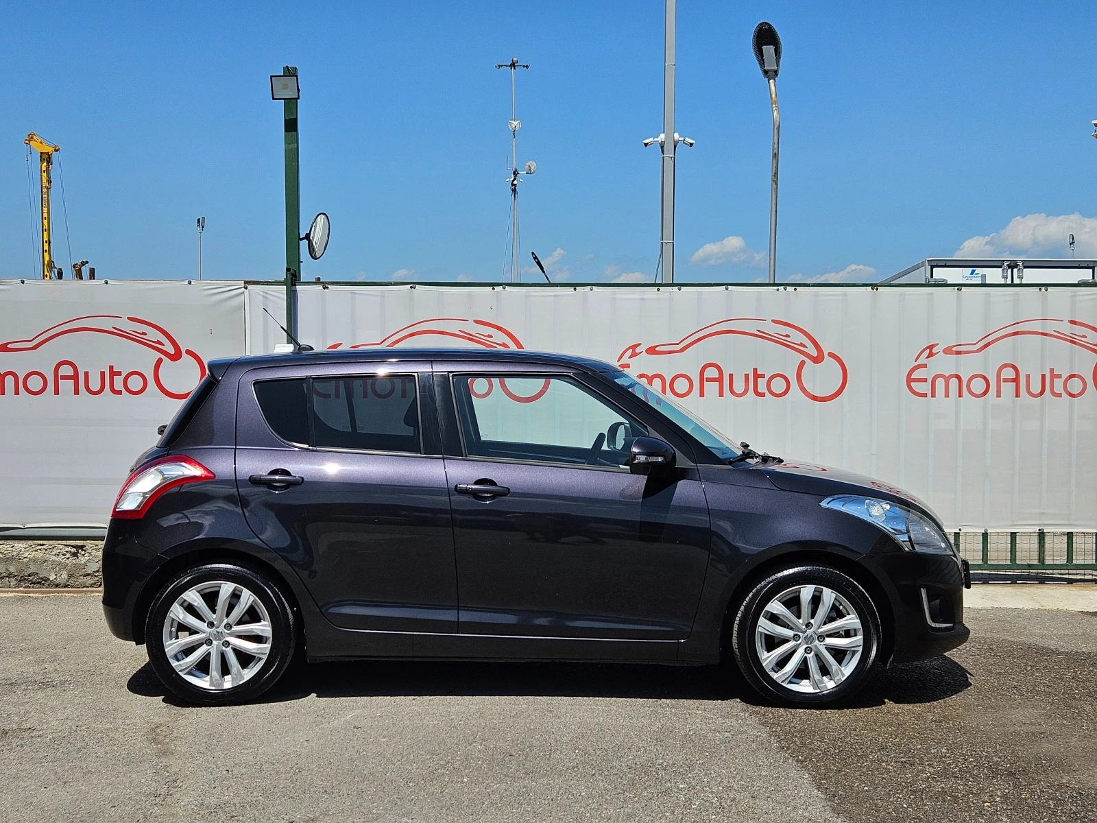 Suzuki Swift 1.2i-GPL/94к.с./NAVI/БЛУТУТ/EURO 5B/ПЕРФЕКТНА - изображение 2