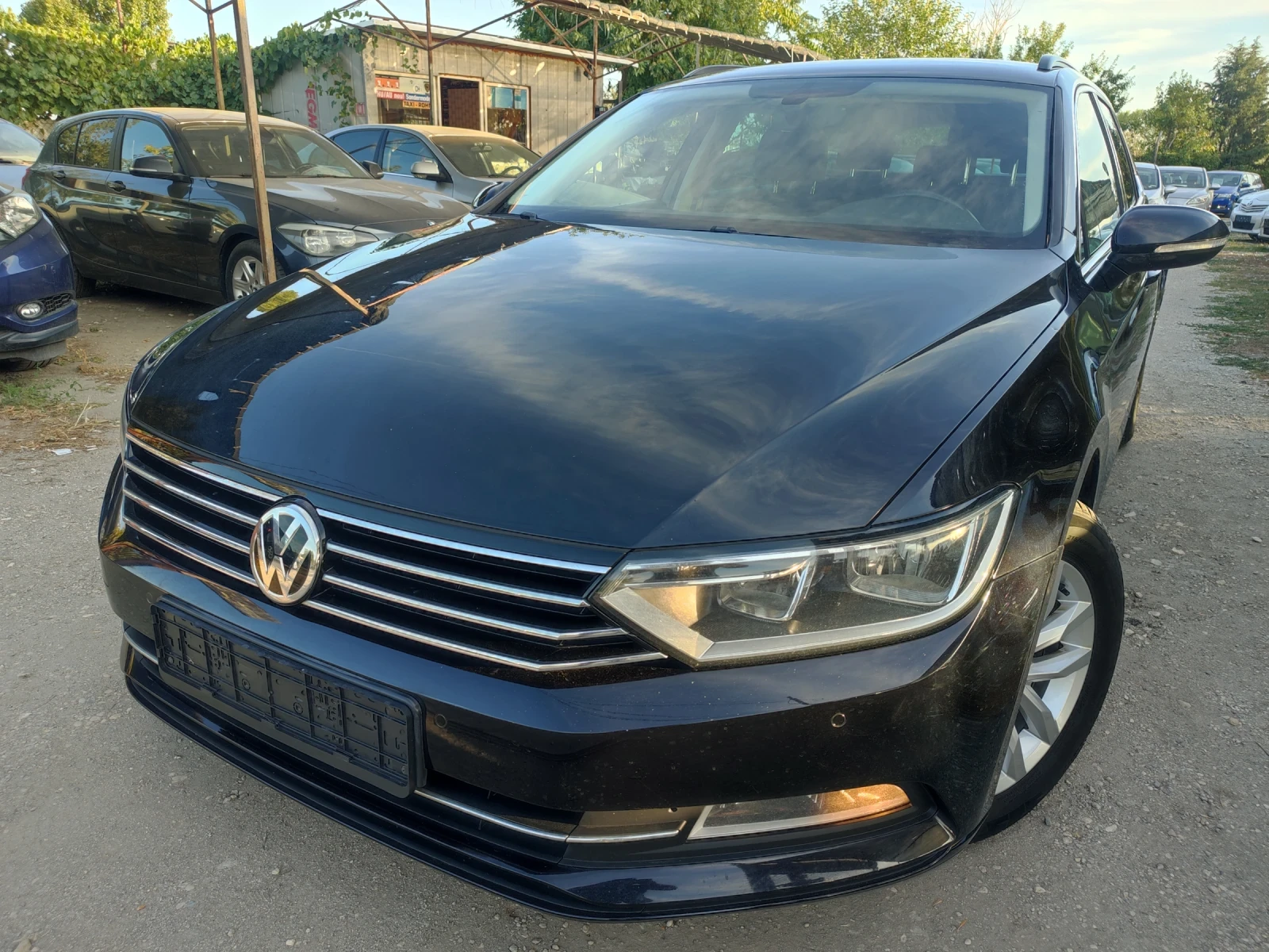 VW Passat 2.0TDI/НАВИГАЦИЯ/ПОДГРЕВ/ТОП СЪСТОЯНИЕ  - изображение 2