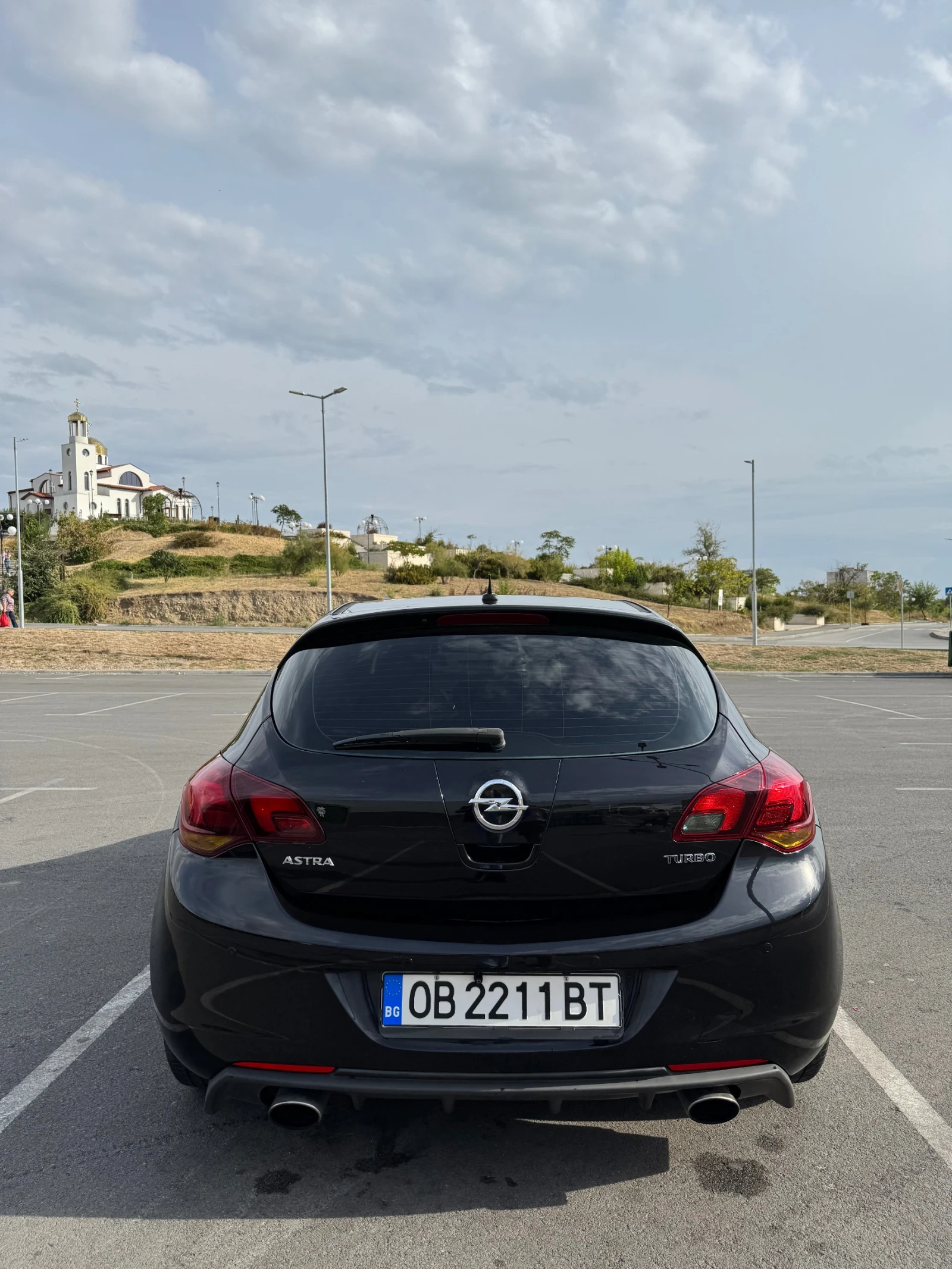 Opel Astra Sport tourer - изображение 6