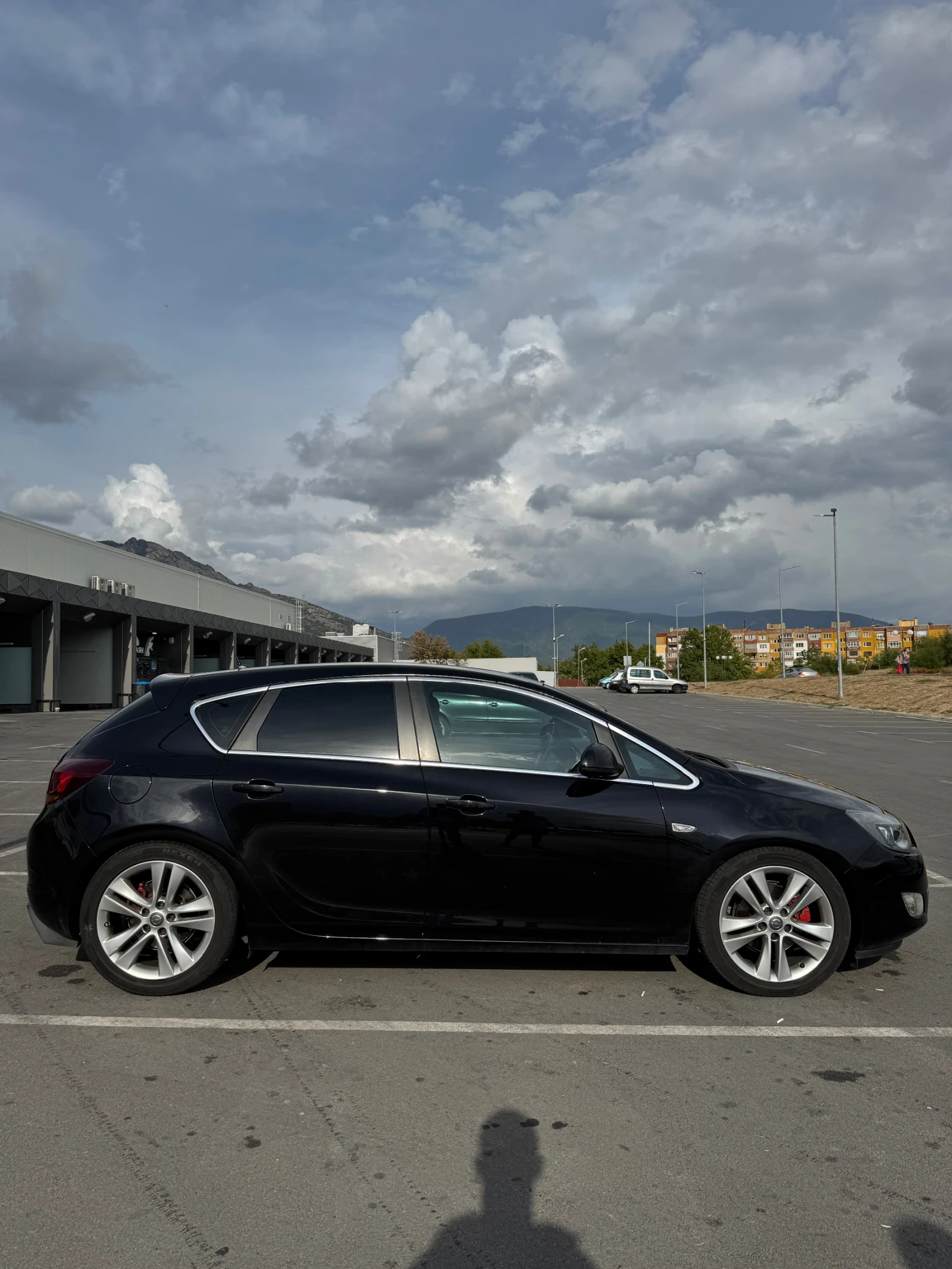 Opel Astra Sport tourer - изображение 2