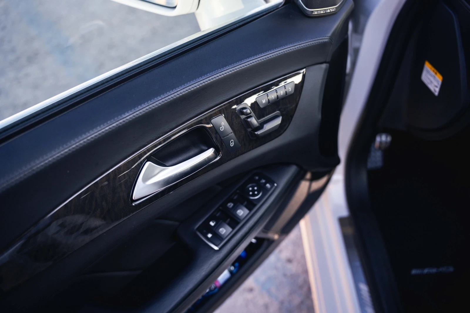 Mercedes-Benz CLS 63 AMG 557HP Performance Package  | Mobile.bg   11