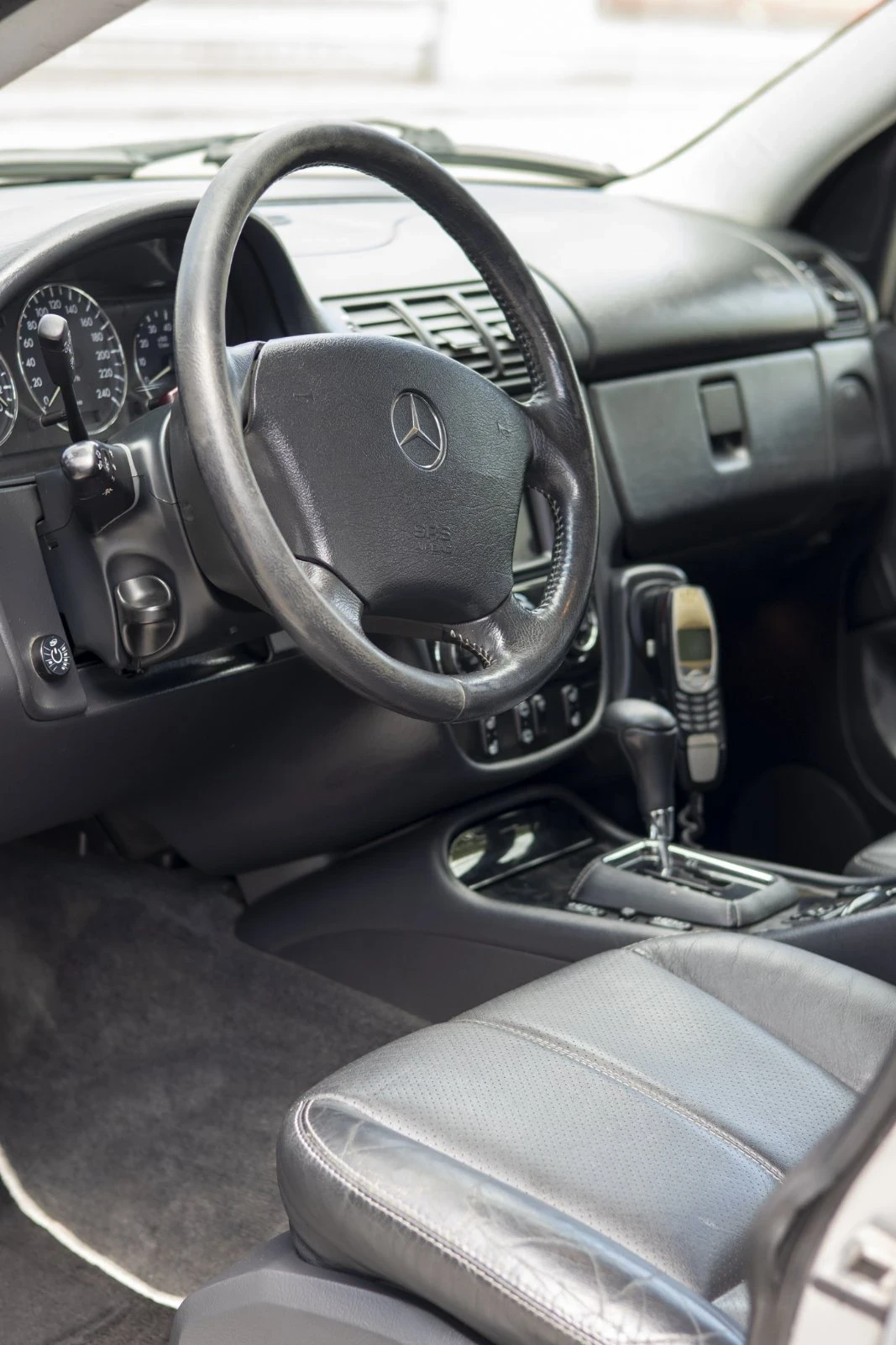 Mercedes-Benz ML 350  - изображение 9