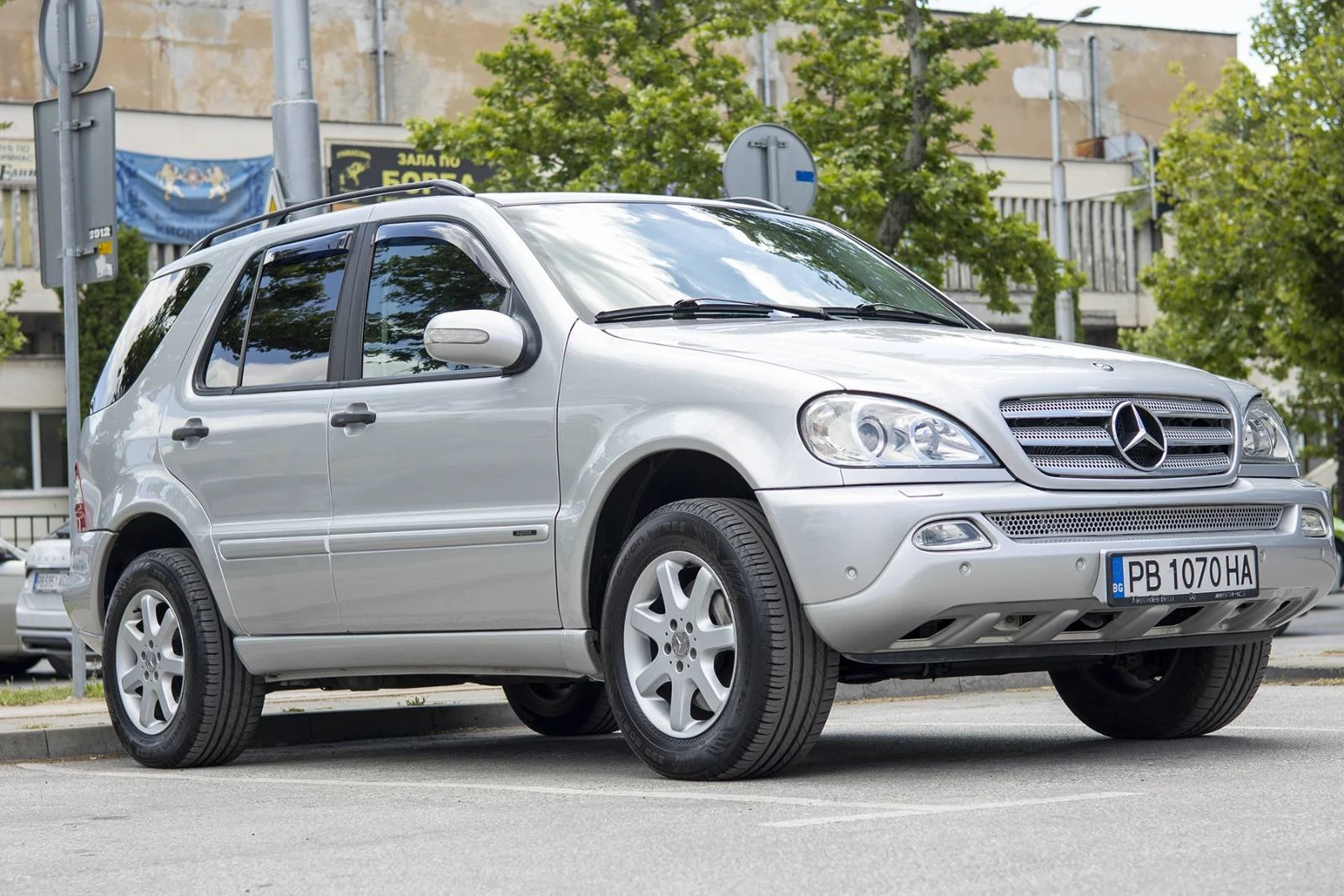 Mercedes-Benz ML 350  - изображение 2
