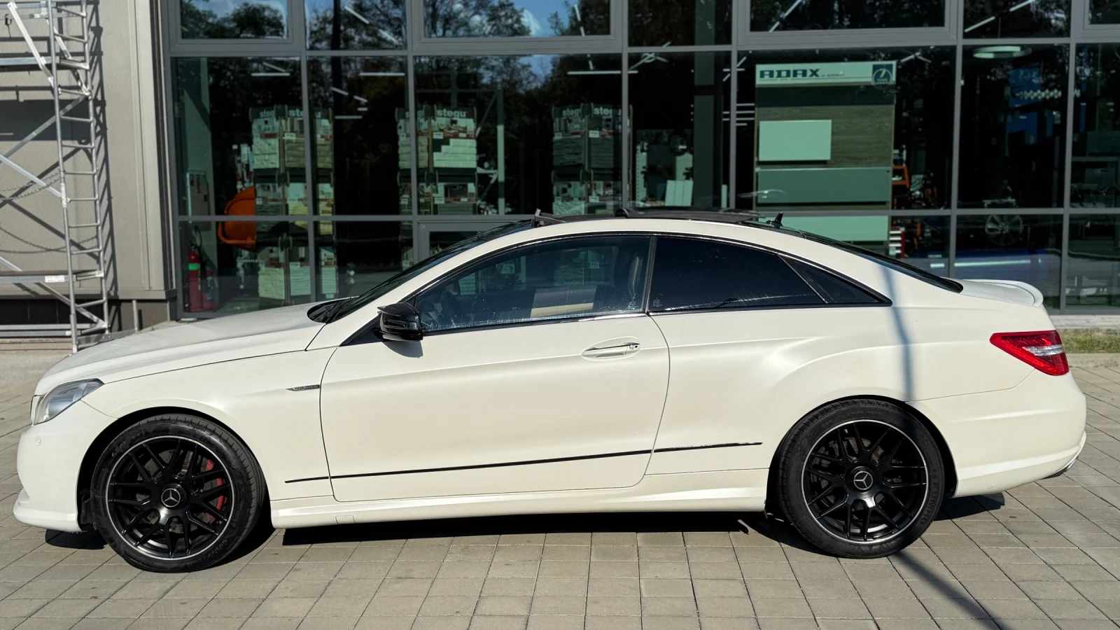 Mercedes-Benz E 500 AMG пакет Designo салон - изображение 2