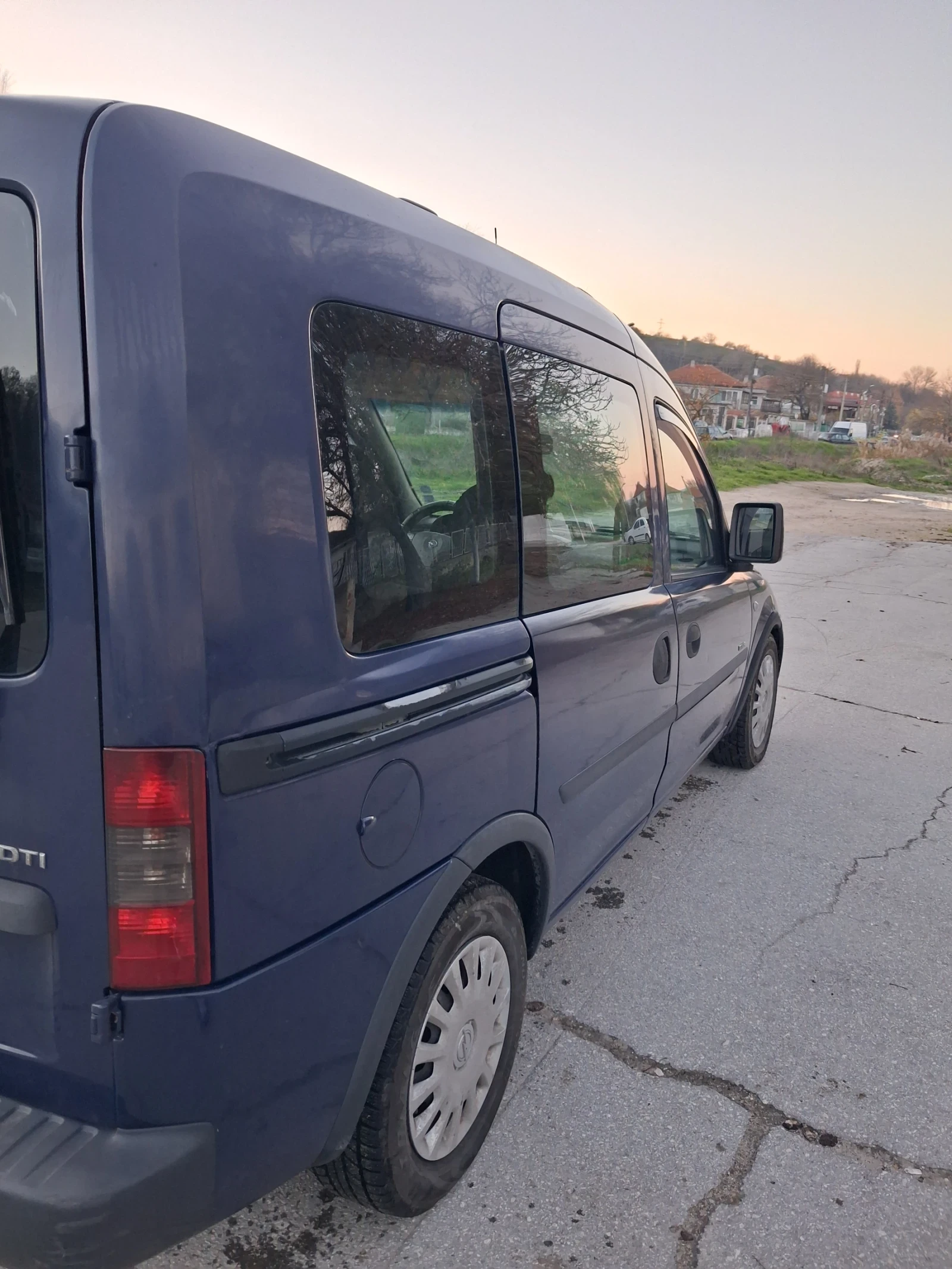 Opel Combo  - изображение 4