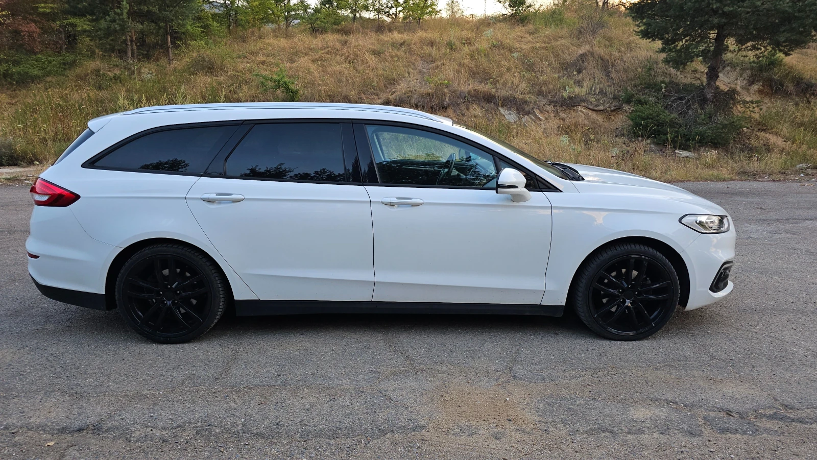 Ford Mondeo 2.0 EcoBlue, Facelift - изображение 4